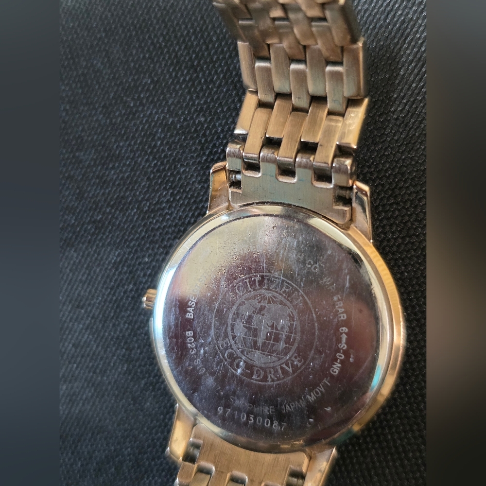 Citizen Ladies Eco Drive Strawberry Gold Watch EUC - Picture 7 of 16